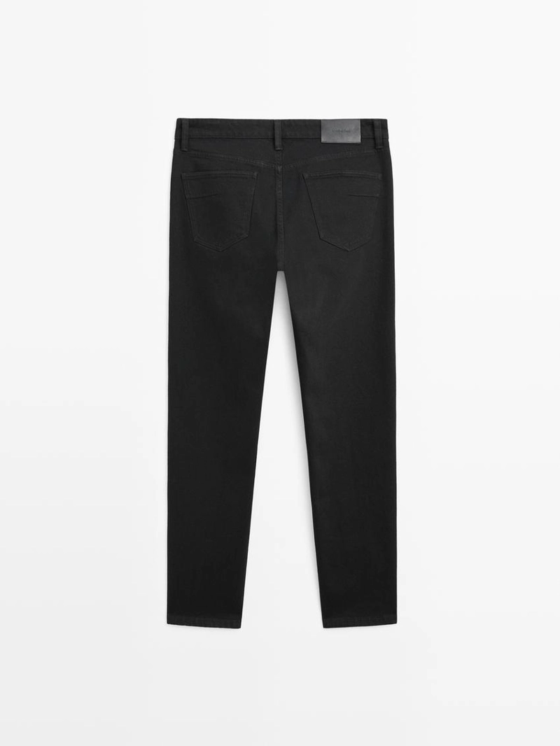 Джинсы с узким кроем