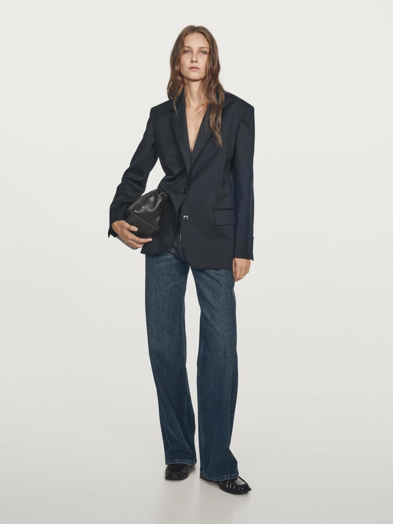 Пиджак из 100% экстра тонкой шерсти на две пуговицы