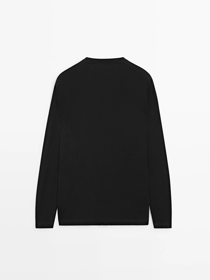 Футболка из хлопково-вискозного трикотажа с длинным рукавом