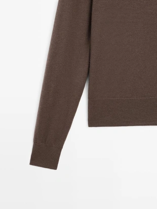 Свитер с запахом и мокрым воротничком- Заказать в России