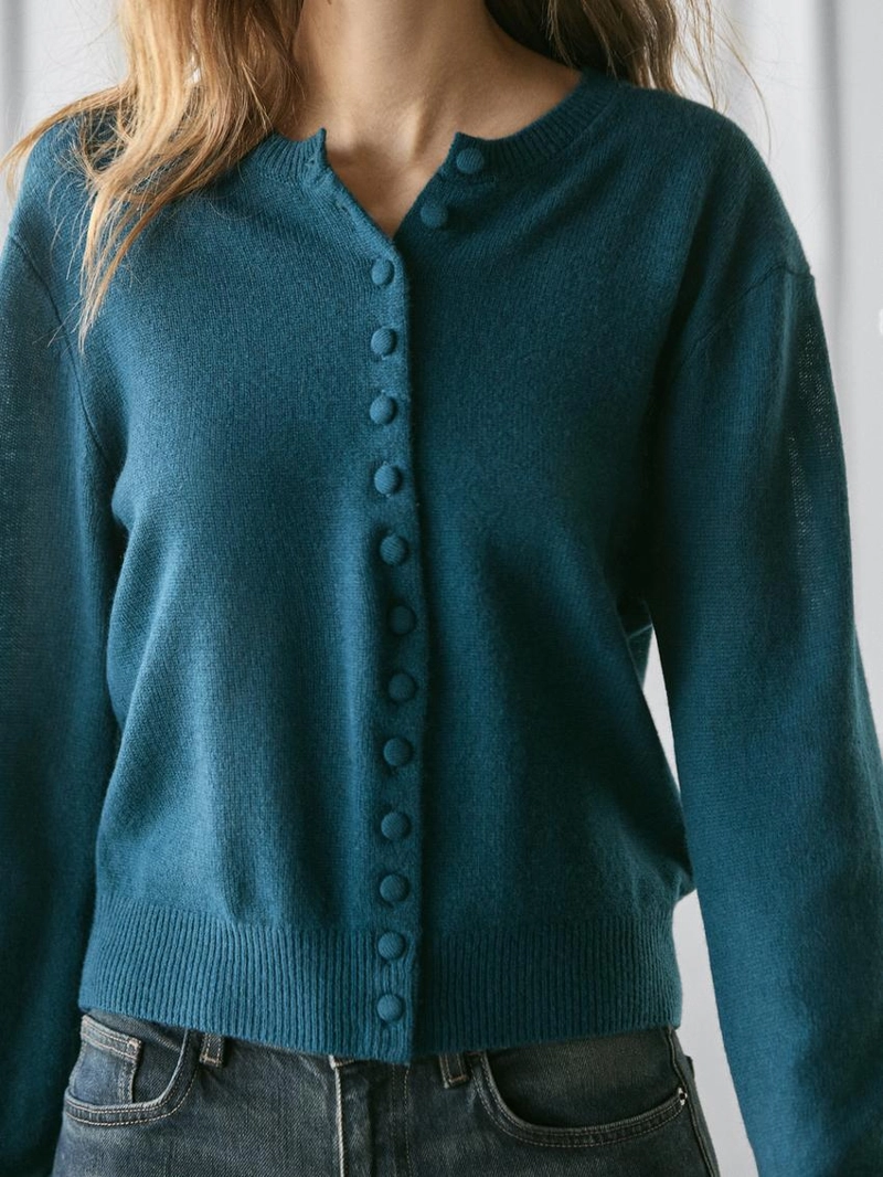Кардиган из 100% шерсти с пуговицами в тон