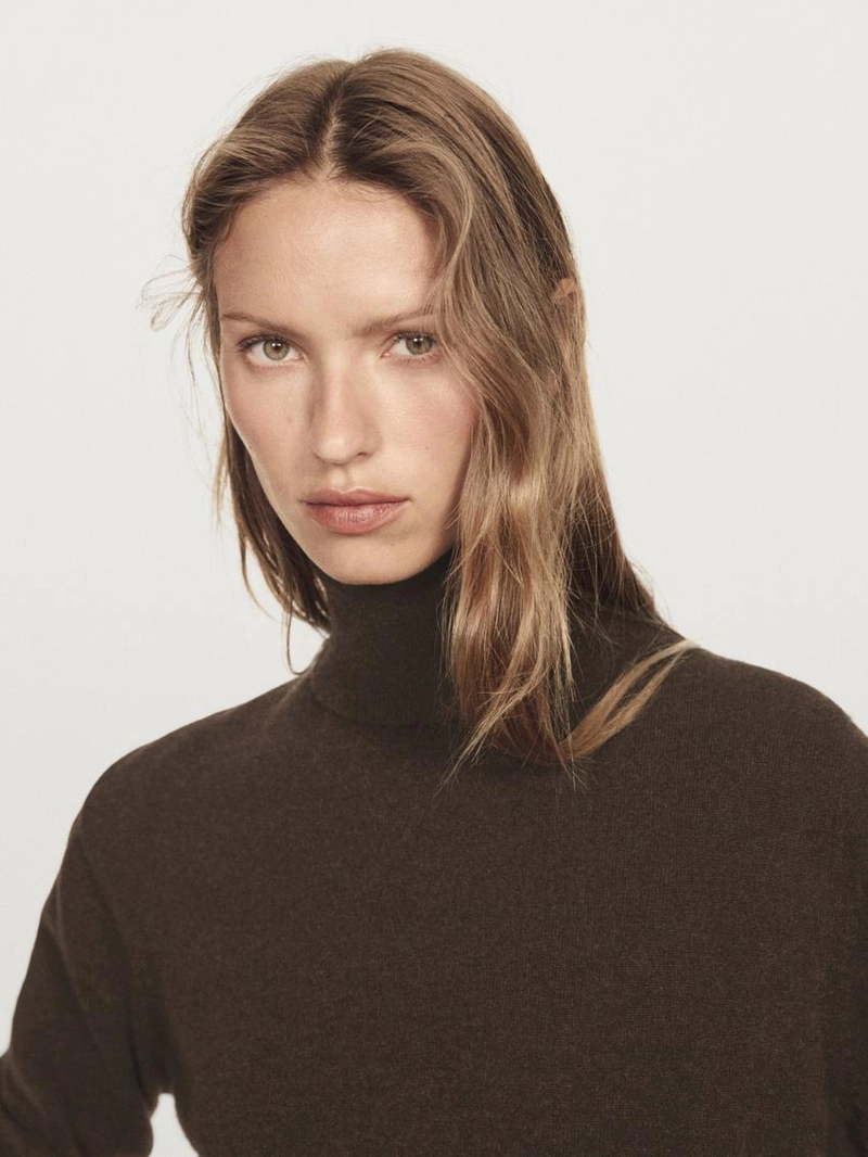 Вязанный свитер с высоким воротником из 100% кашемира