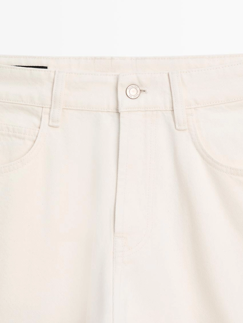 Джинсы суженого кроя