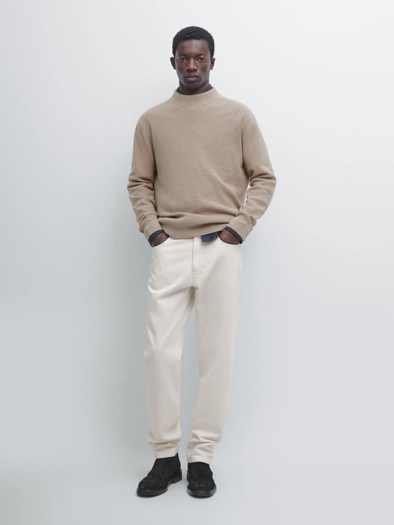 Свитер из смесовой хлопковой пряжи с высоким воротником