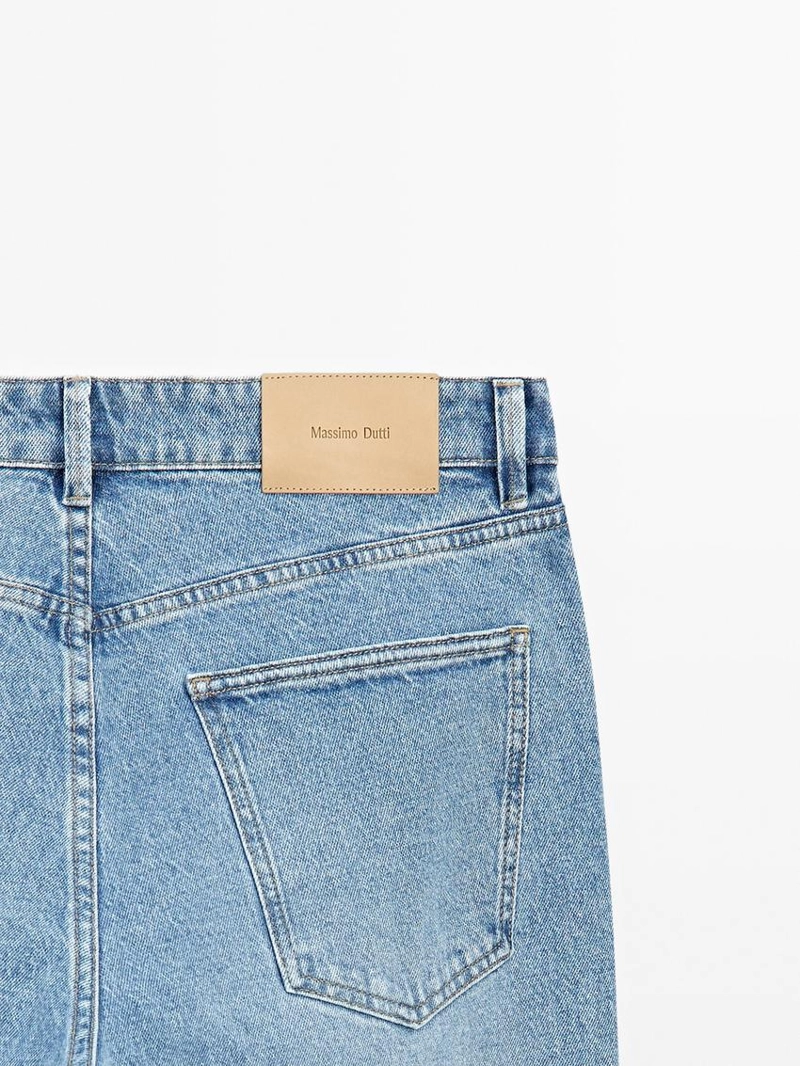 Джинсы slim fit