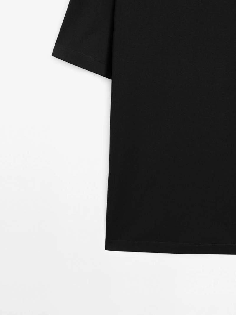 Футболка из 100% хлопка средней плотности