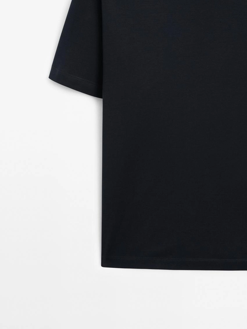 Футболка среднего веса из 100% хлопка