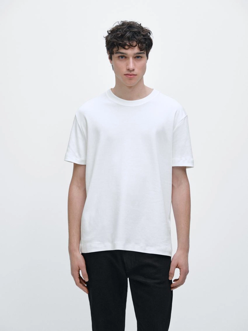 Футболка среднего веса из 100% хлопка