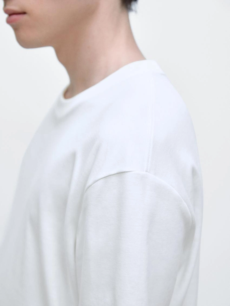 Футболка среднего веса из 100% хлопка