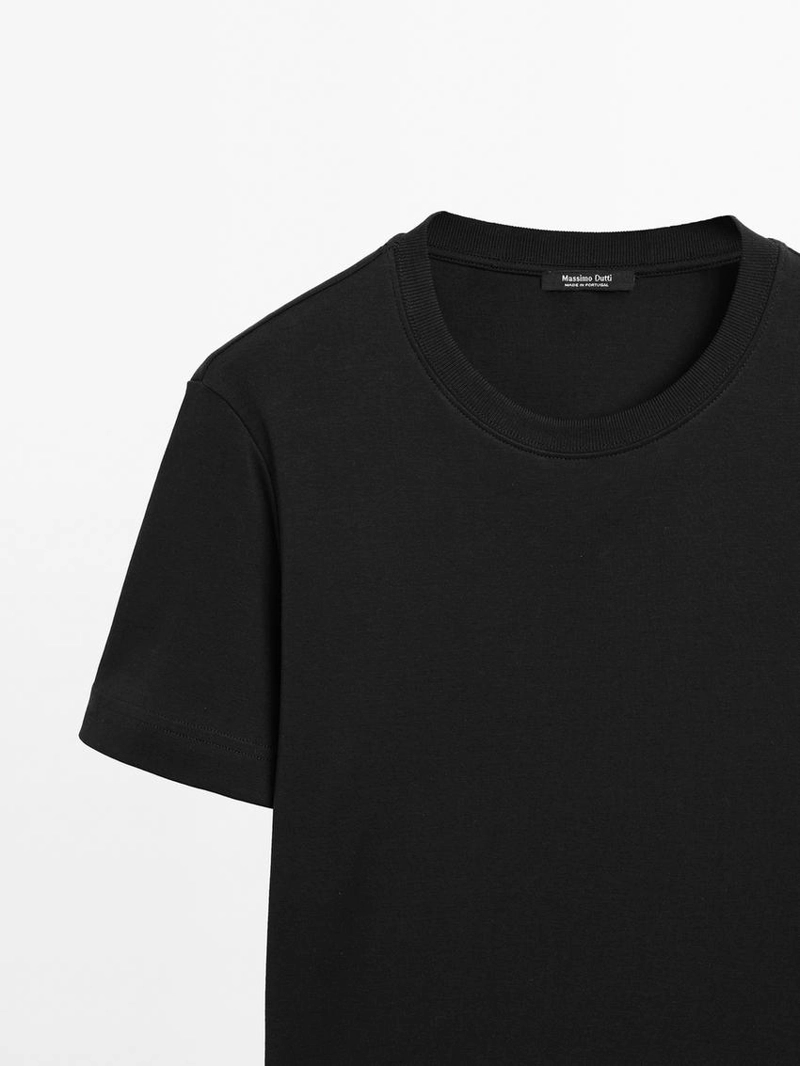 Футболка с круглым вырезом из 100% хлопкового интерлока