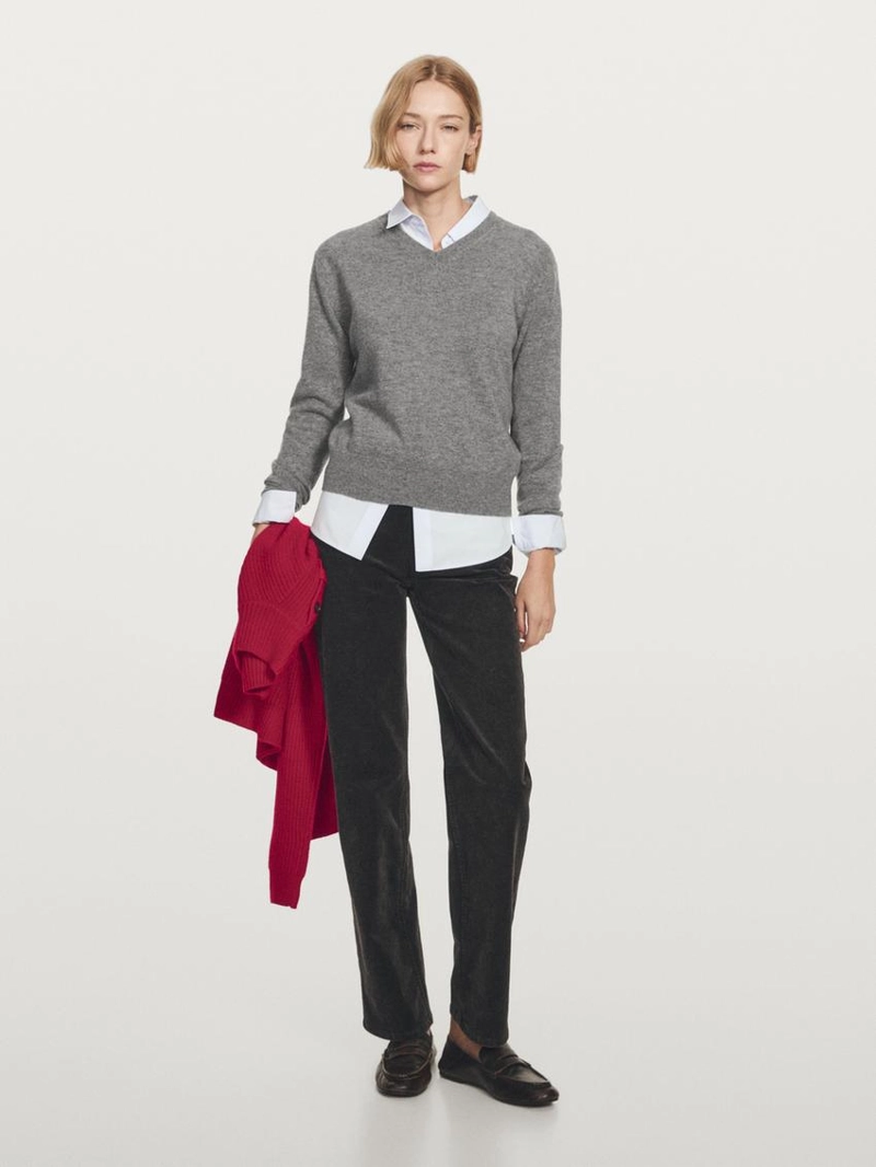 Свитер с v-образным вырезом из шерстяной смеси