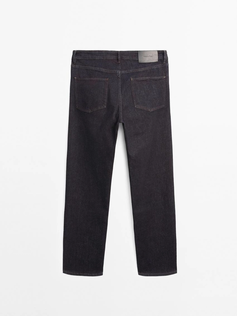 Джинсы с узким кроем