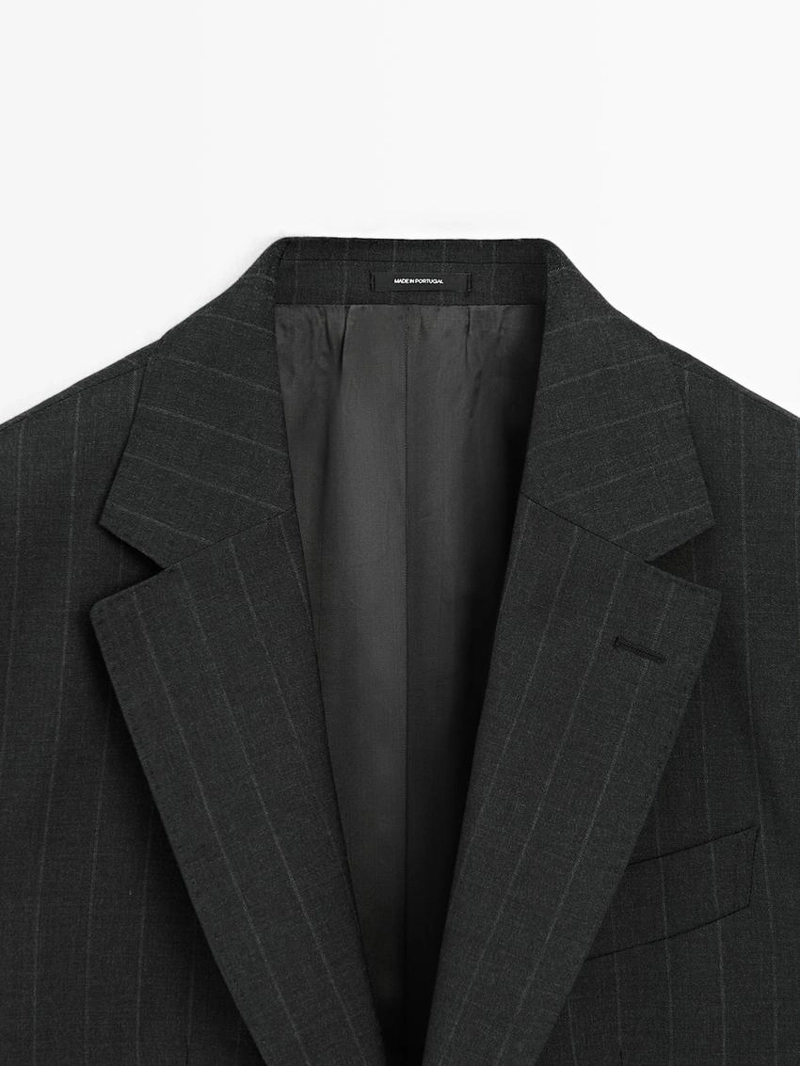 Американский костюм в полоску