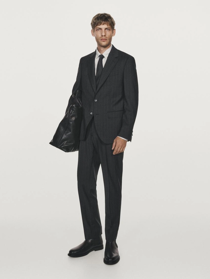 Американский костюм в полоску