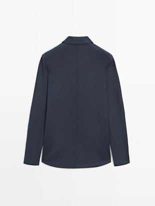 Овершерт с пуговичными карманами- Заказать в России