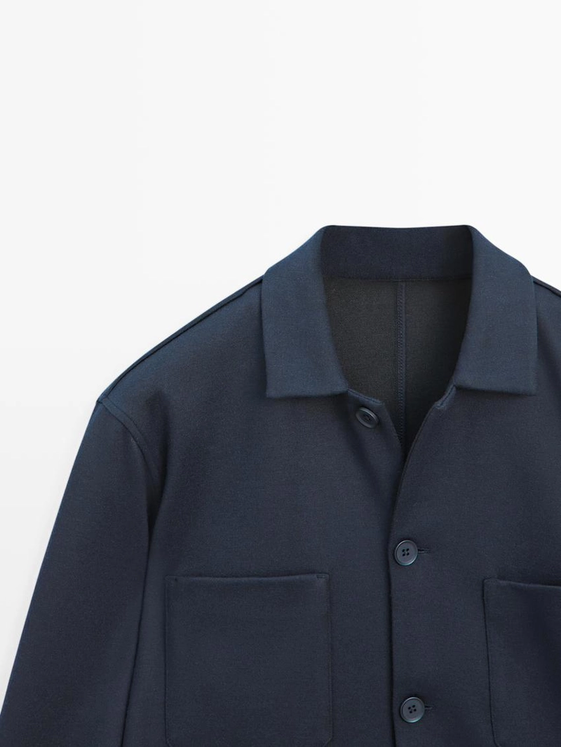 Овершерт с пуговичными карманами