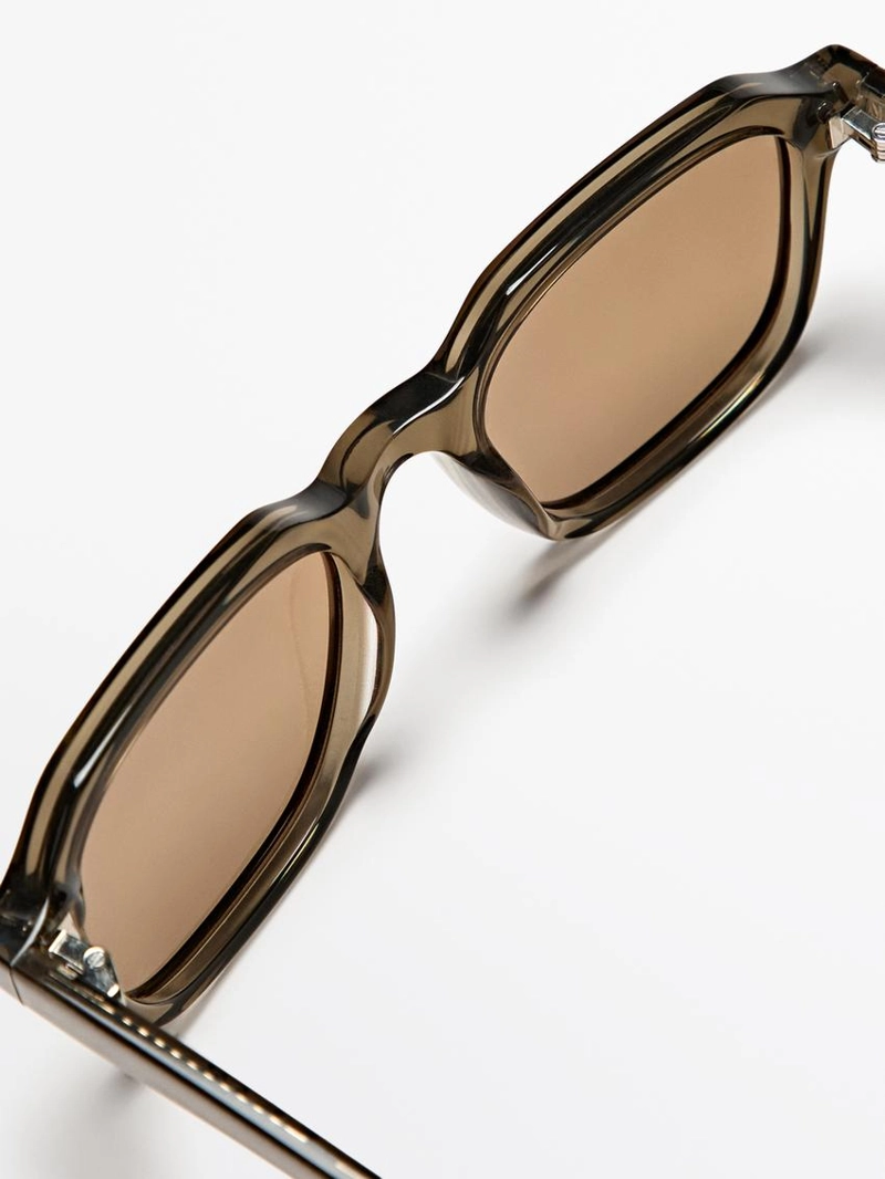 Квадратные солнцезащитные очки