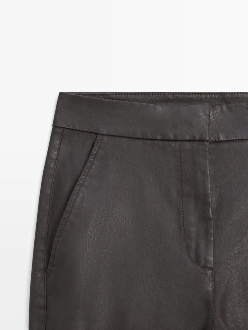 Брюки waxed flare fit