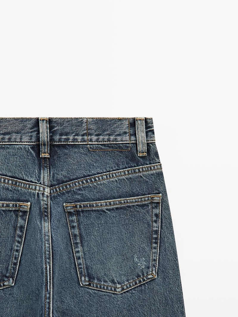 Джинсы с высокой посадкой и широкими штанинами