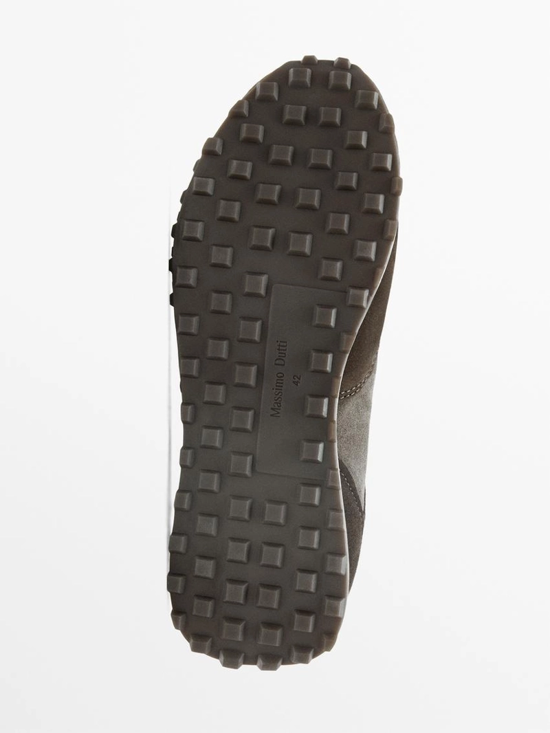 Кроссовки из кожи с контрастными вставками