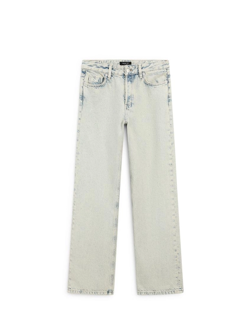 Джинсы с широкими штанинами и средней посадкой