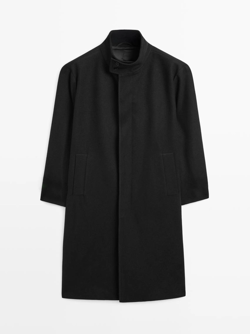 Длинное пальто с высоким воротником из 100% шерсти