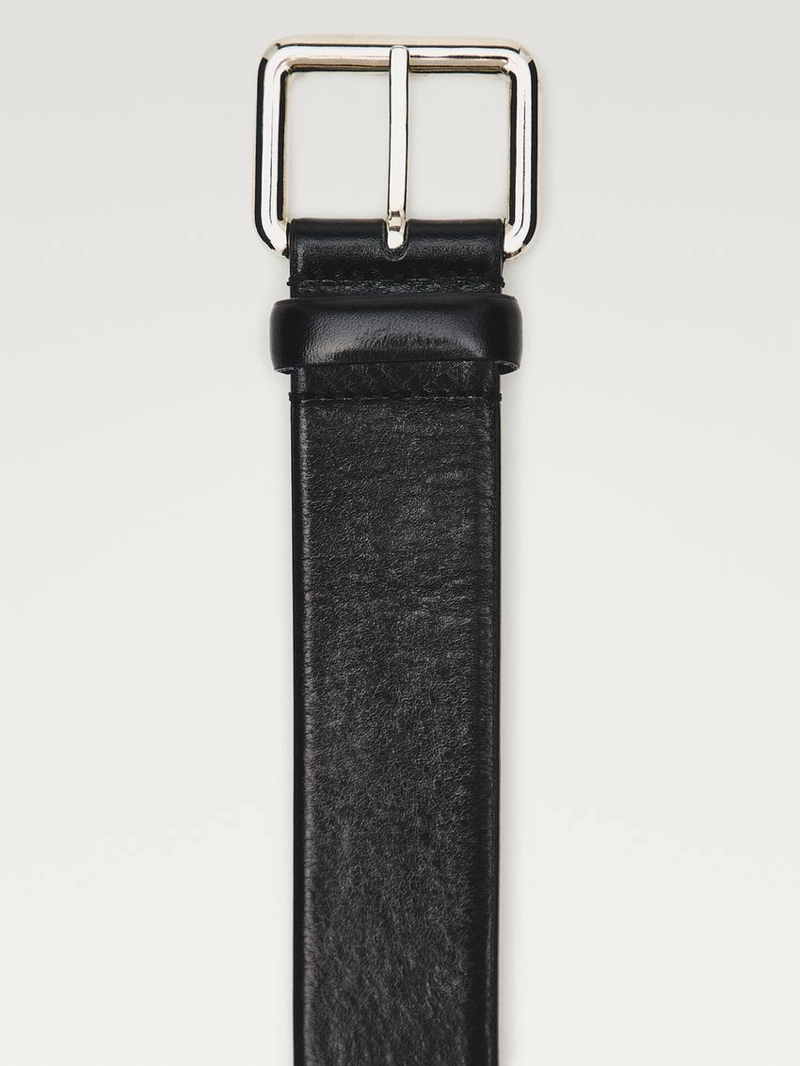 Кожанный ремень с квадратной пряжкой