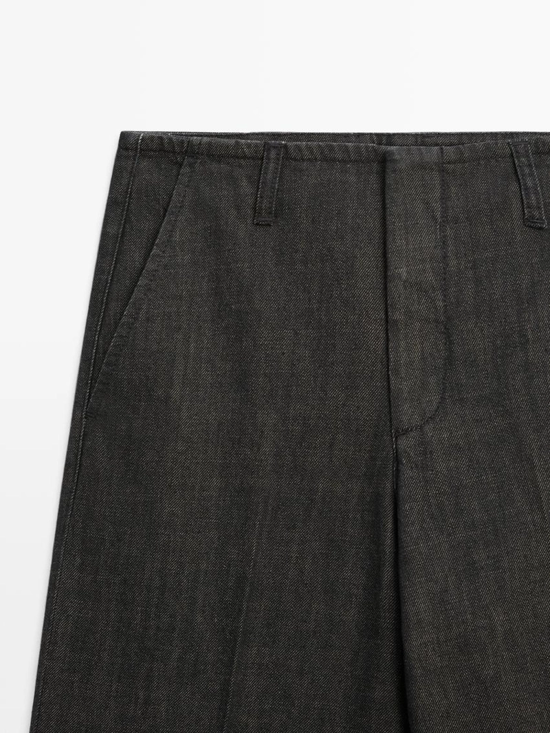 Джинсы со средней посадкой и широкими штанинами