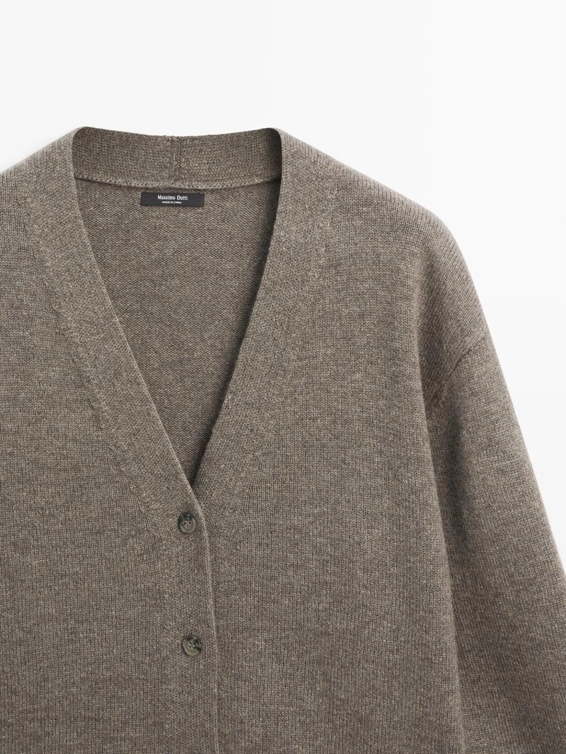 Кардиган с v-образным вырезом из шерстяной смеси