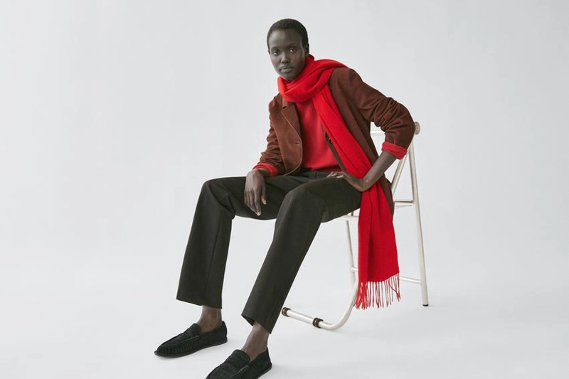 Шарф из 100% кашемира с кисточками