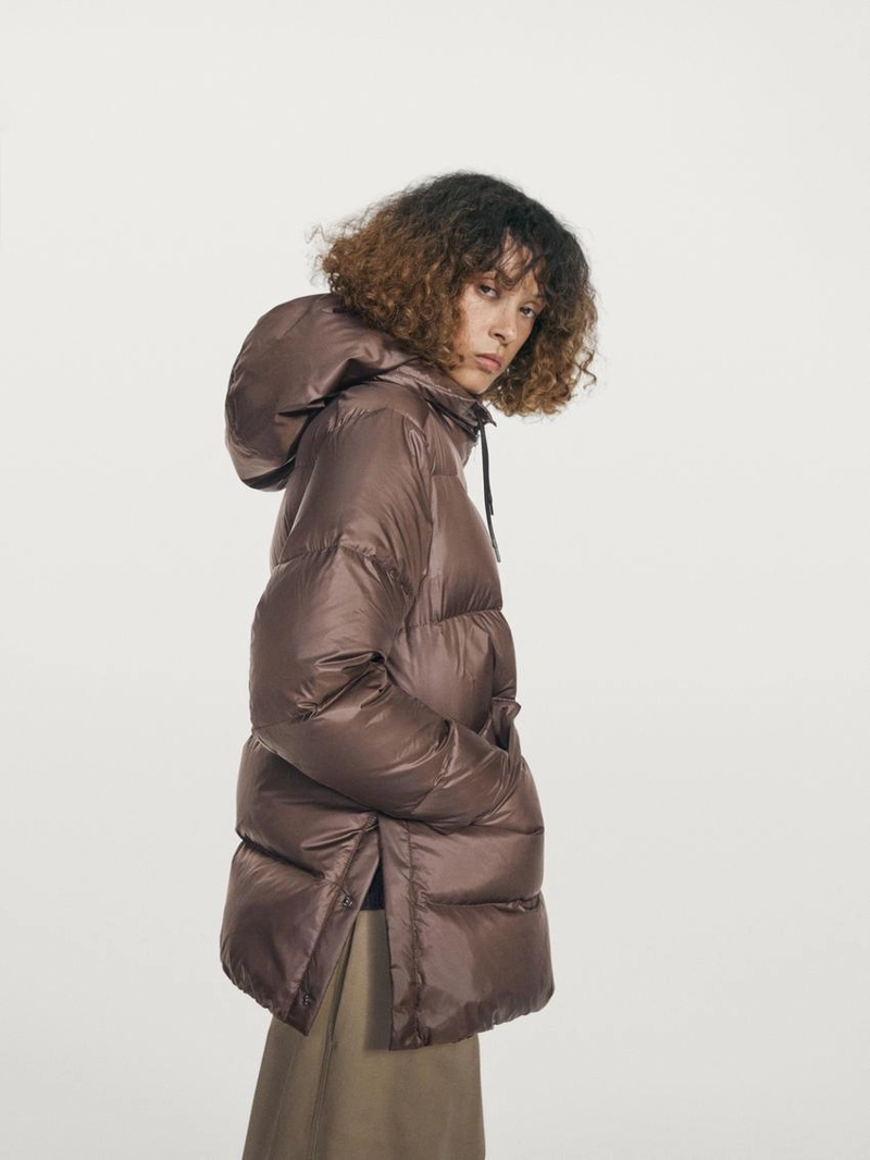 Пуховик настежь с блеском, 80% пух - 20% перо
