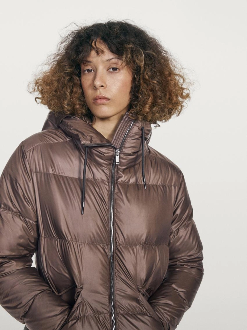 Пуховик настежь с блеском, 80% пух - 20% перо