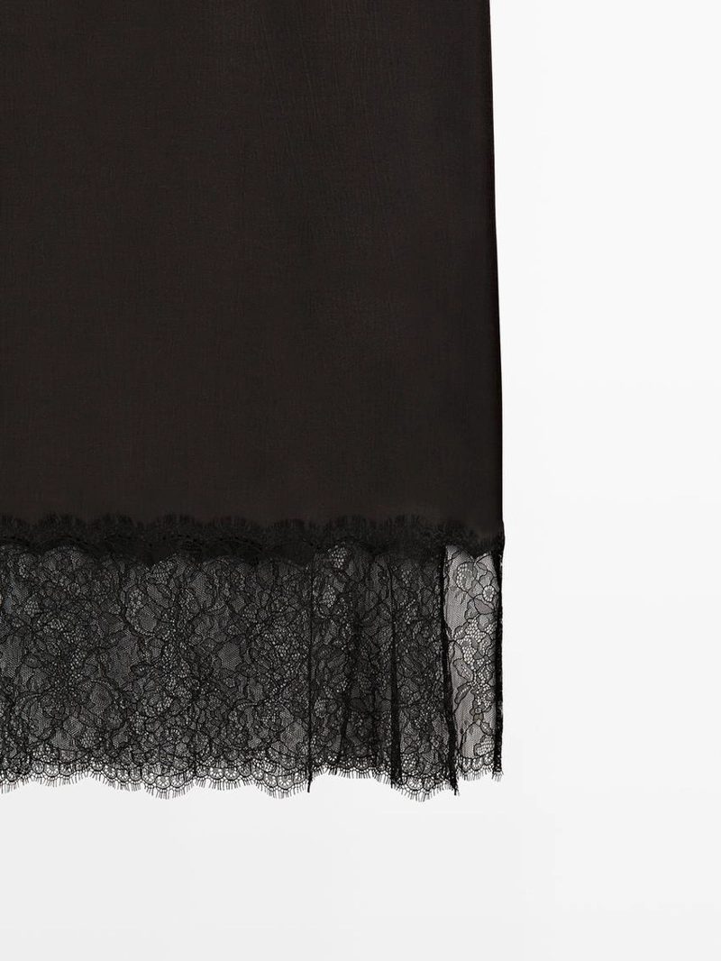 Юбка-миди с кружевными деталями