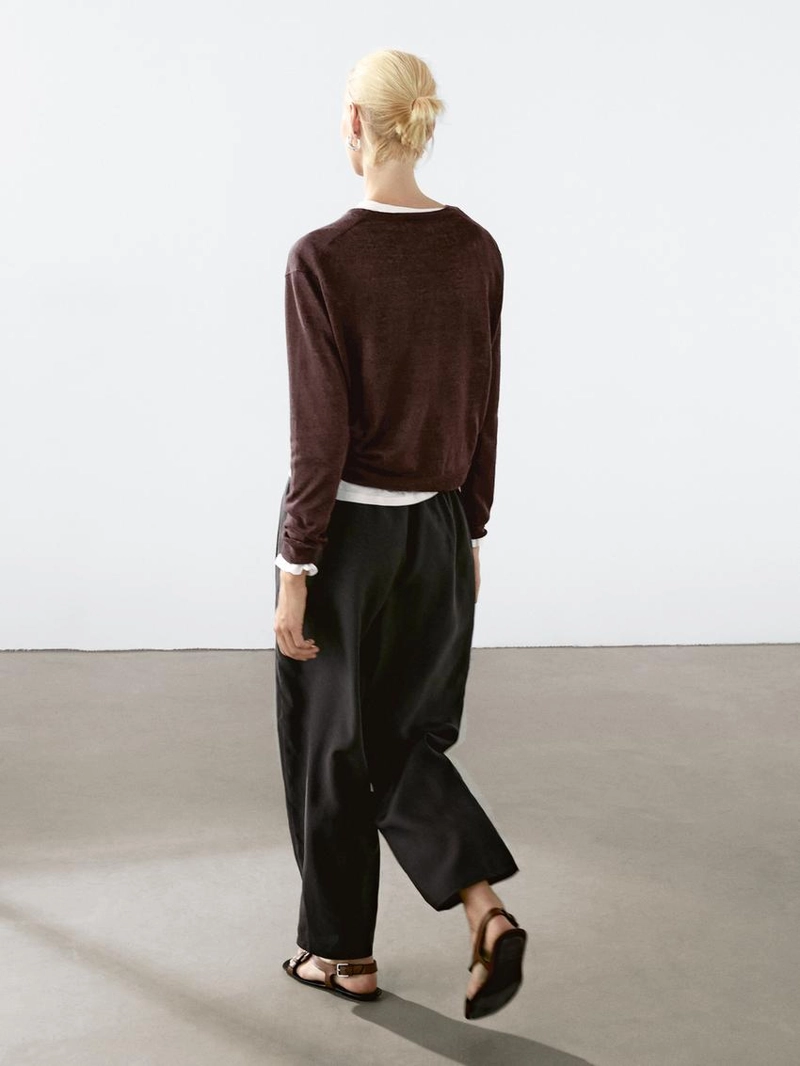 Свитер из 100% льна с круглым вырезом