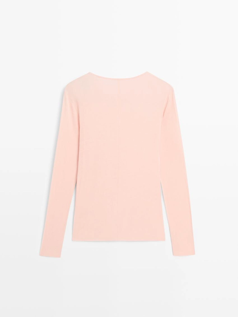 Легкая футболка с длинным рукавом