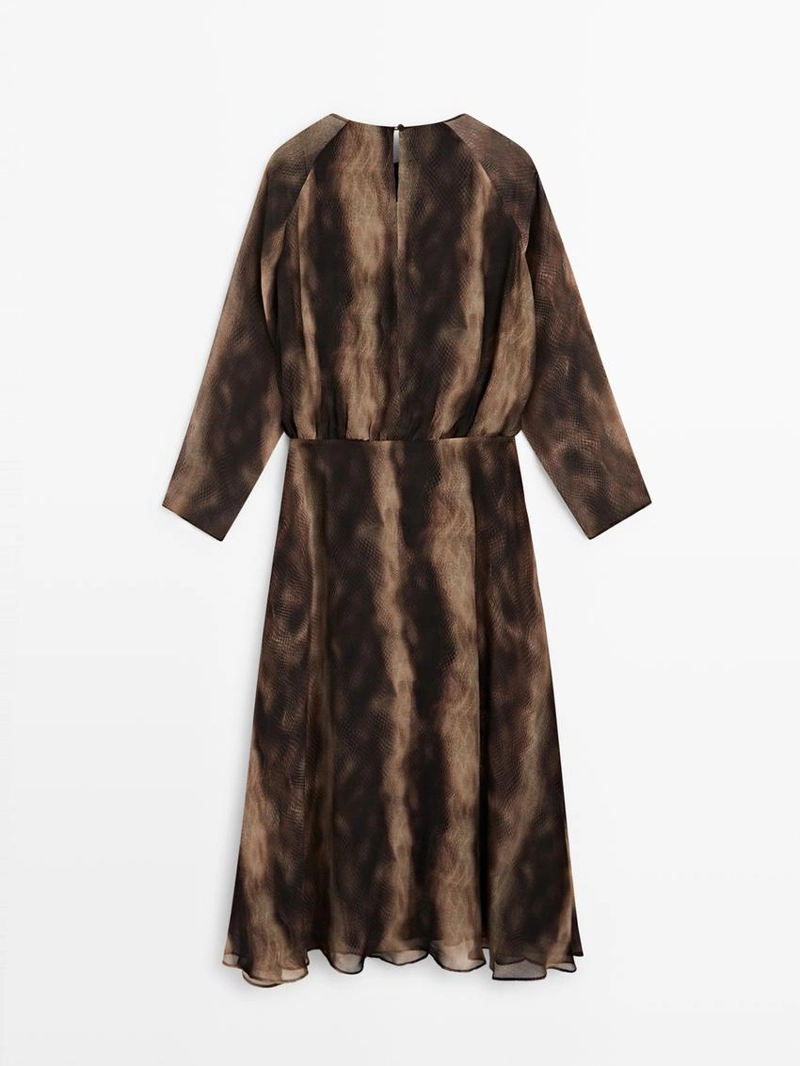 Платье с принтом животных из плавной ткани