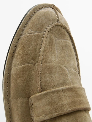 Мягкие мокасины из разделанной кожи- Заказать в России