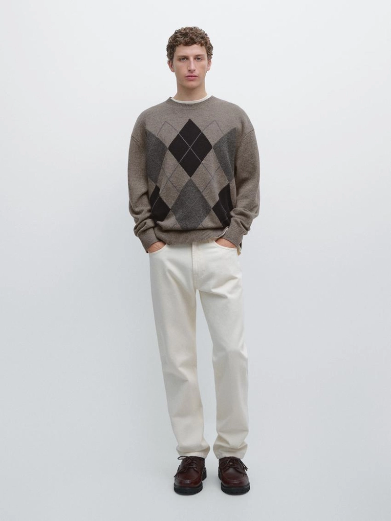 Свитер из шерстяной смеси с круглым вырезом