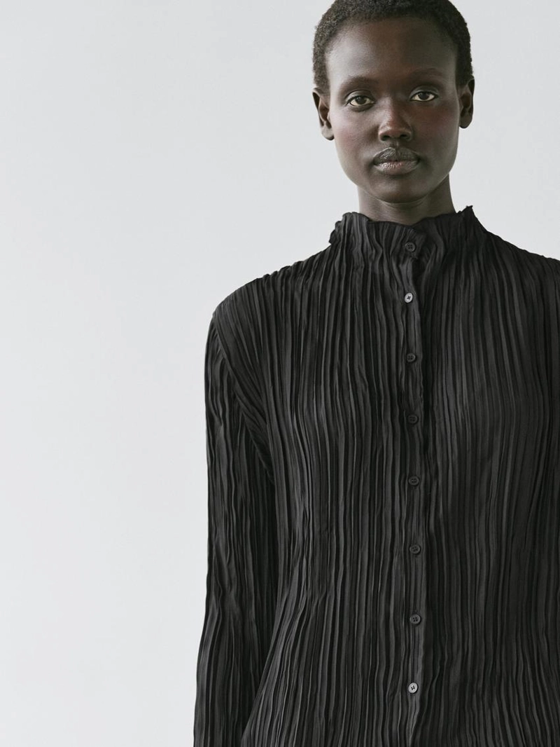 Рубашка с плиссировкой