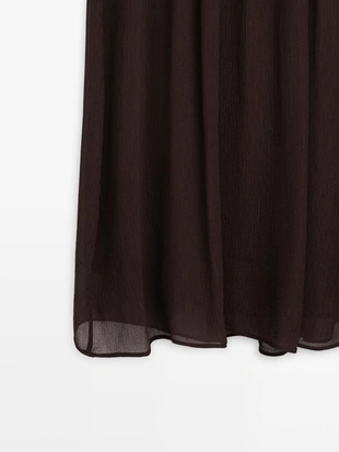 Платье миди с собранными деталями- Заказать в России