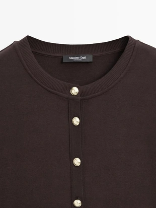 Плетеный кардиган с золотыми пуговицами- Заказать в России