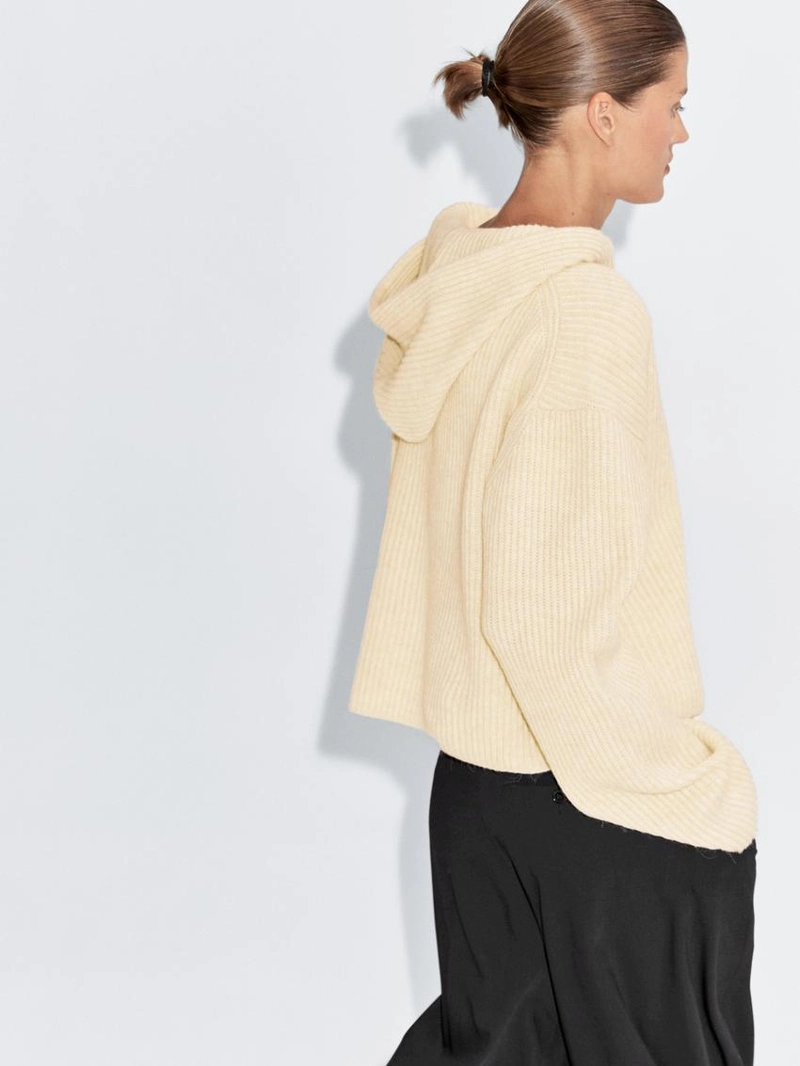 Трикотажный свитер из шерстяной смеси с деталями капюшона