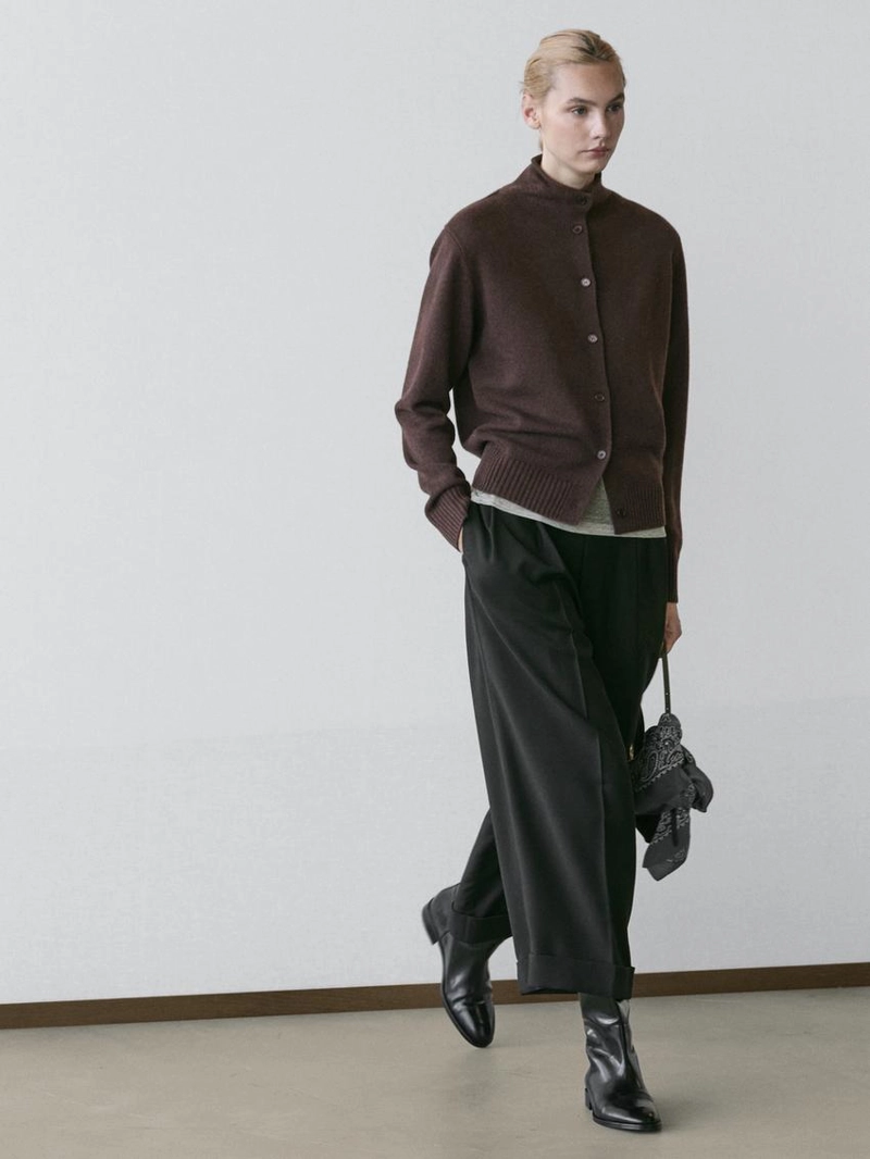 Кардиган из шерсти с высоким воротником