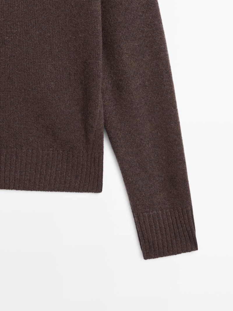 Кардиган из шерсти с высоким воротником