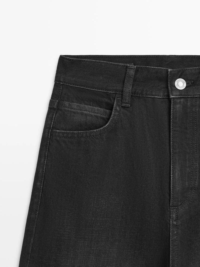 Джинсы прямого кроя