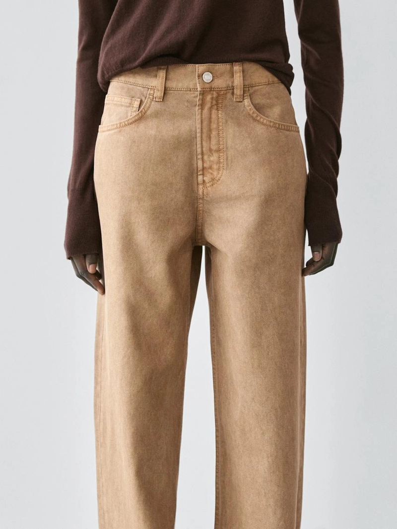 Джинсы свободного покроя