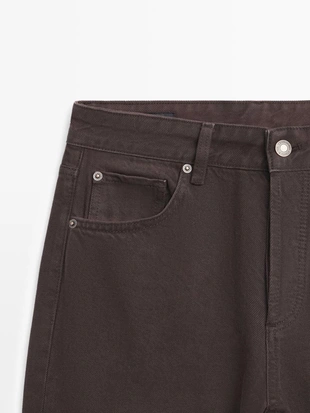 Джинсы с широкими брючинами- Заказать в России