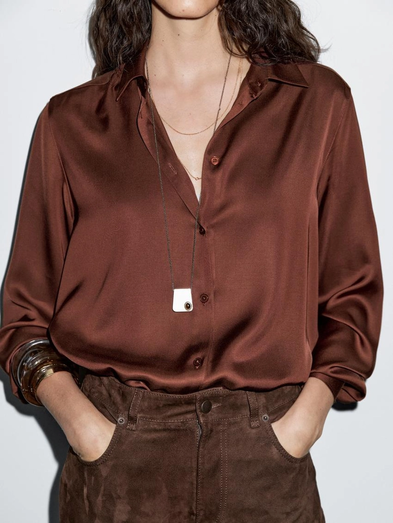 Рубашка из шелка с планкой