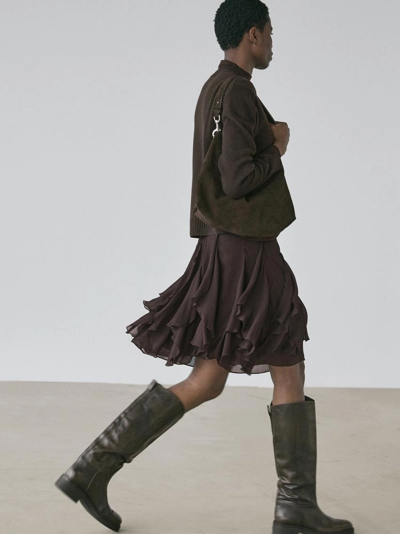 Асимметричная юбка с оборками