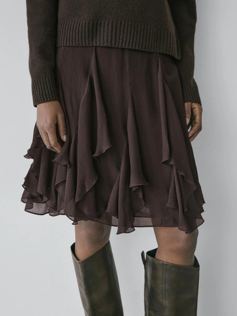 Асимметричная юбка с оборками